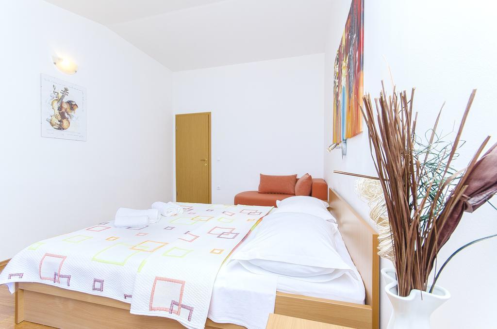 Apartments Kunac Подгора Стая снимка