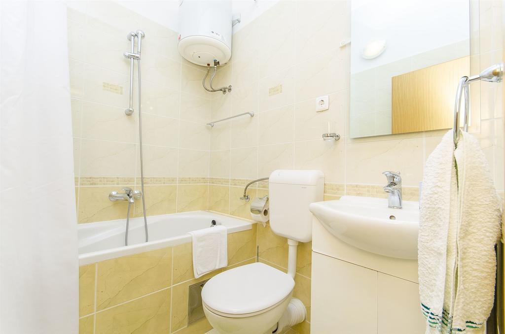 Apartments Kunac Подгора Екстериор снимка